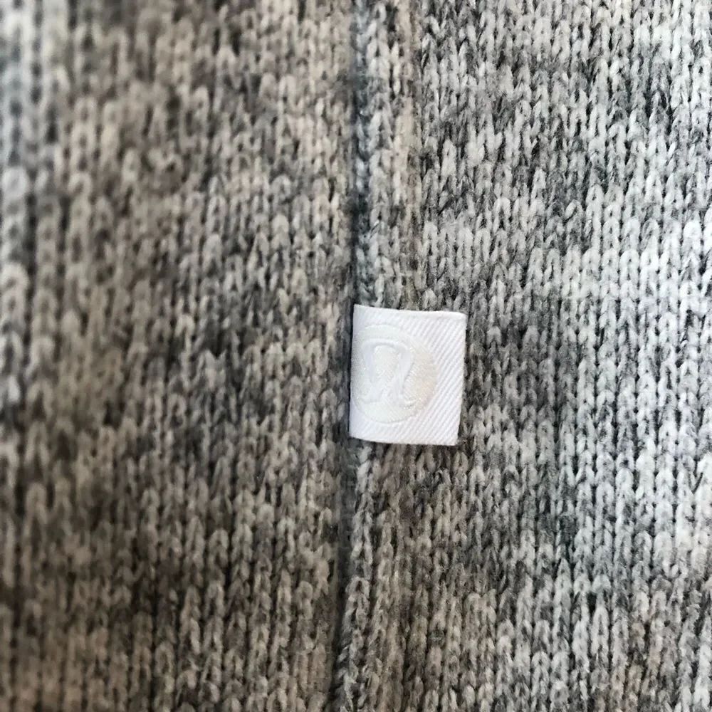 Lululemon It’s Fleecing Cold Pullover - Picture 7 of 8